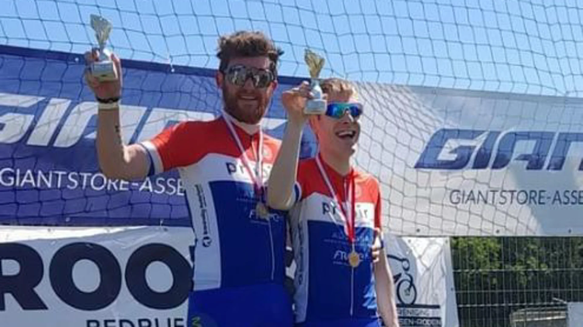 een zonnige moederdag voor de flits van snits